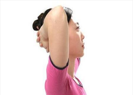 脊柱型颈椎病怎么锻炼(锻炼脊椎和颈椎的运动)